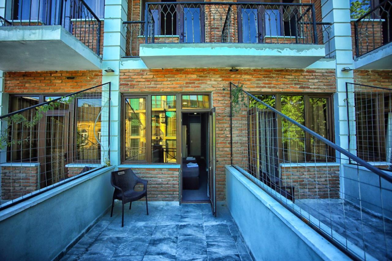 Hotel Rero Kutaisi Exterior photo